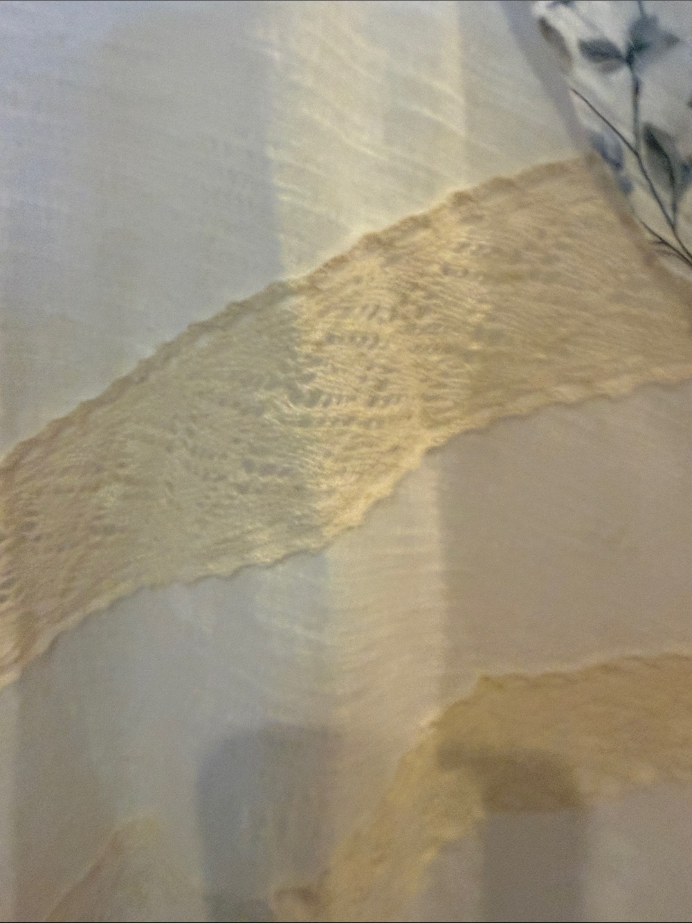 POL Cream and Blue Floral Lace-Trim Boho Tunic - Picture 5 of 7